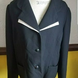 B&W Pop Flare Blazer